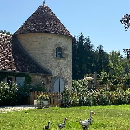Le Colombier De Malpas Bed and Breakfast Quingey Εξωτερικό φωτογραφία