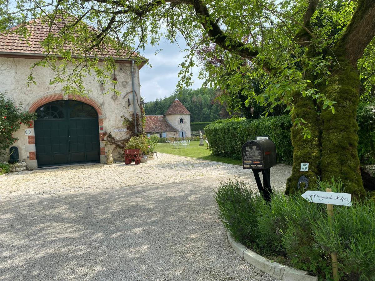 Le Colombier De Malpas Bed and Breakfast Quingey Εξωτερικό φωτογραφία