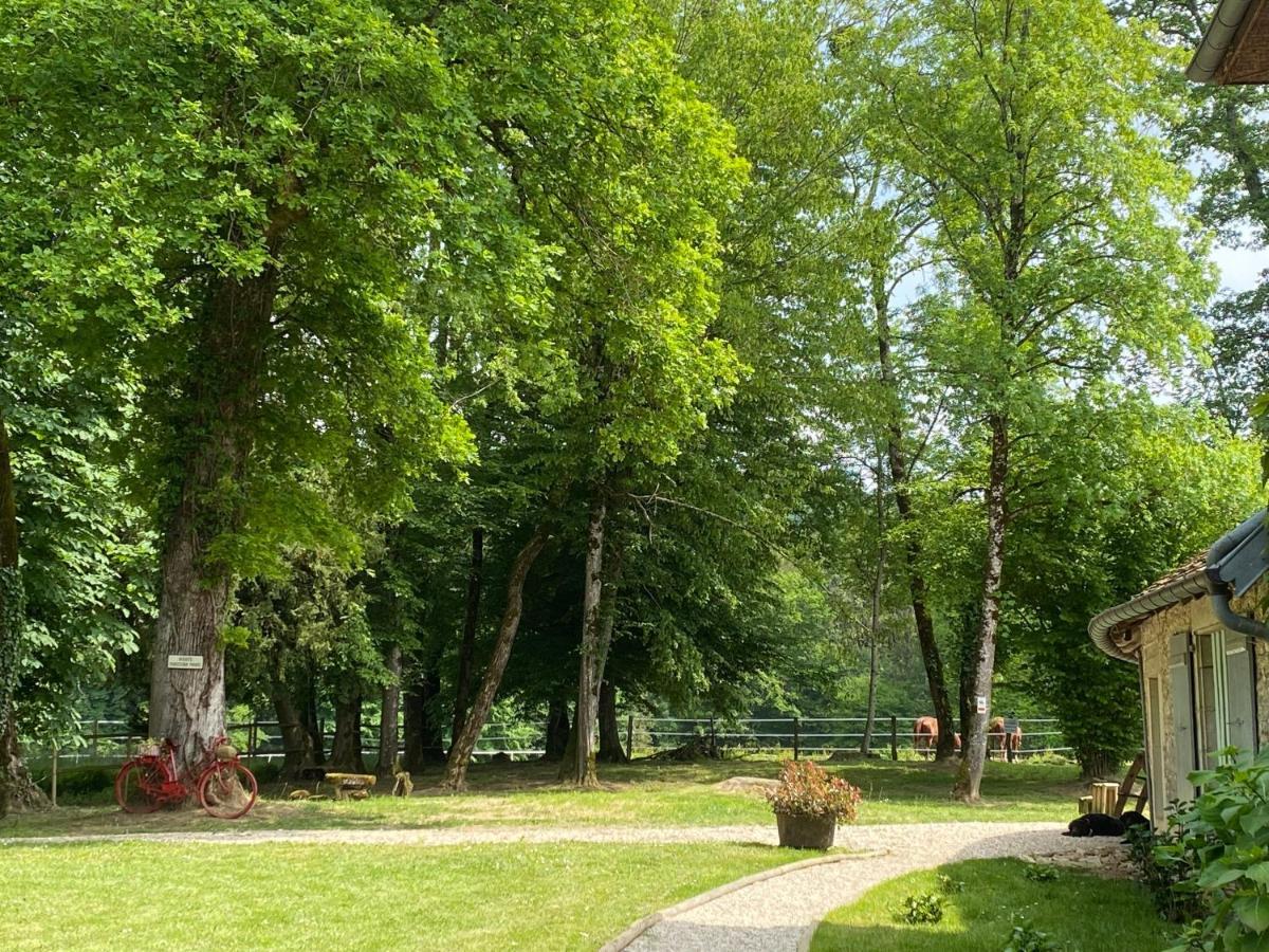 Le Colombier De Malpas Bed and Breakfast Quingey Εξωτερικό φωτογραφία
