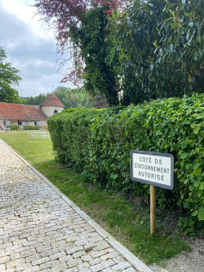 Le Colombier De Malpas Bed and Breakfast Quingey Εξωτερικό φωτογραφία